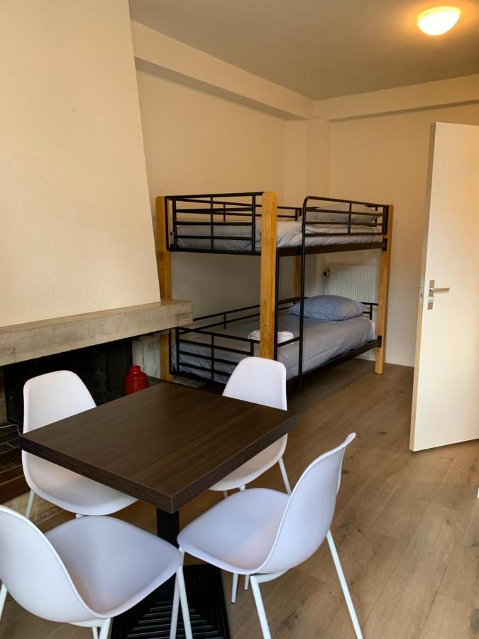 Kleinschalig Hostel In Deventer, Hartje Stad, Aan De Ijssel, Exteriör bild