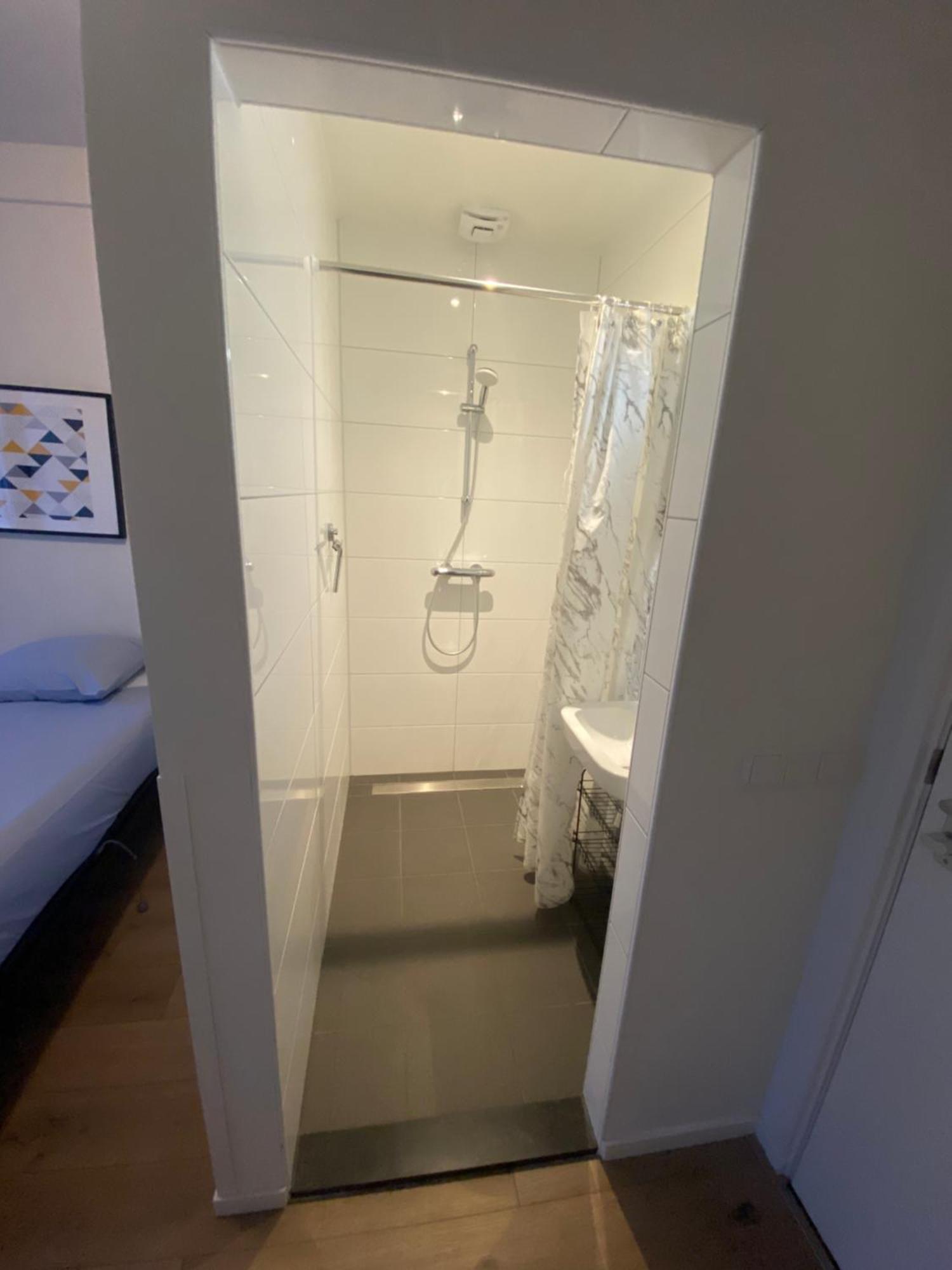 Kleinschalig Hostel In Deventer, Hartje Stad, Aan De Ijssel, Exteriör bild
